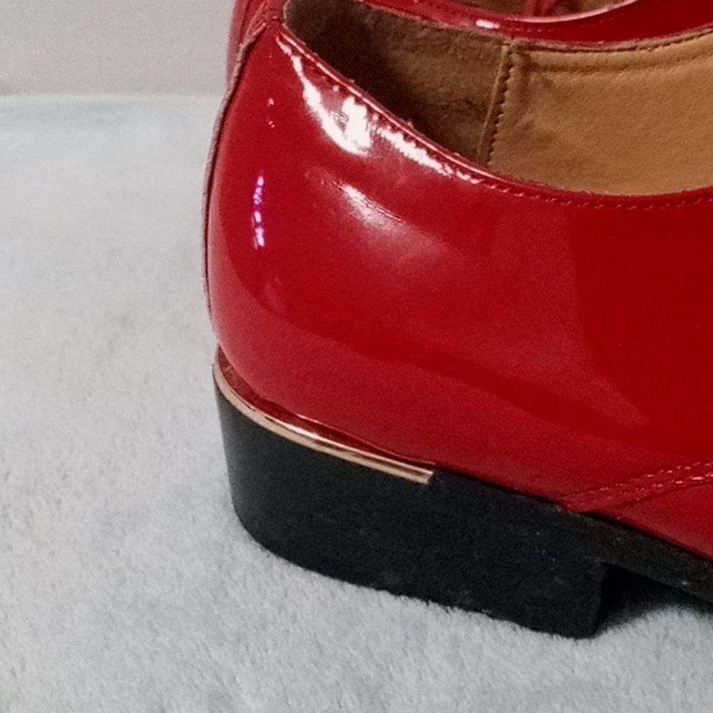 Red Shoes  - Picture 2 of 9